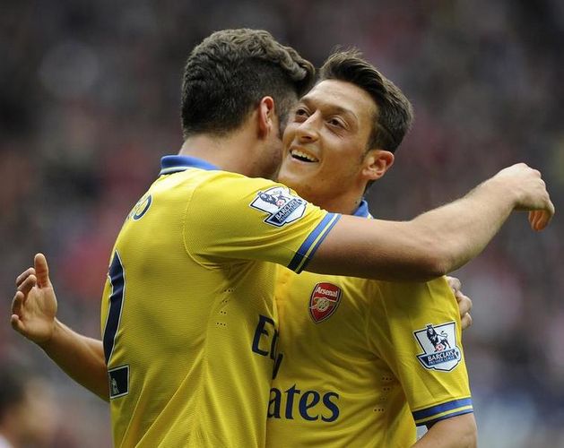 Giroud and Ozil